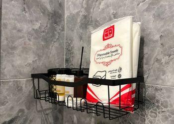 استديو بسرير ماستر وجلسه جانبيه