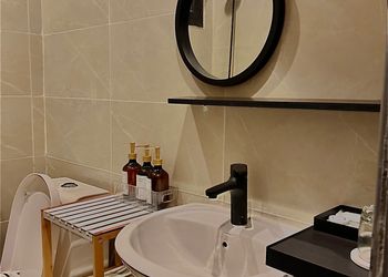 استديو انيق بدخول ذاتي