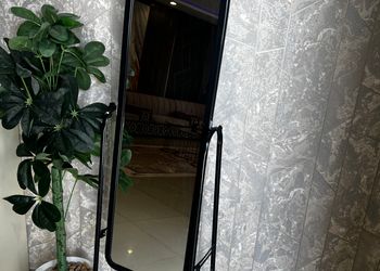 شاليه بمجلس واسع ومسبح خارجي 