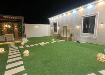 شاليه بألعاب مائية ومجالس