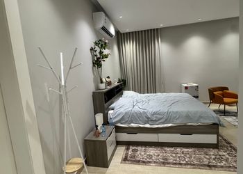 استديو هادئ بسرير ماستر 