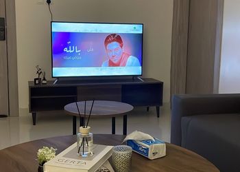 شقة بصالة وغرفة نوم