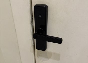 استديو بدخول ذاتي وسرير مريح 