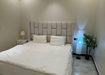 استديو هادئ بسرير ماستر 