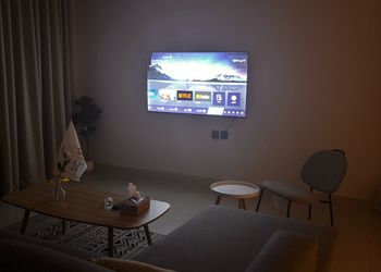 استديو هادئ بسرير ماستر