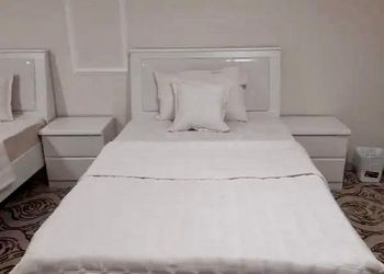 شقة بغرفتين نوم في موقع مميز 