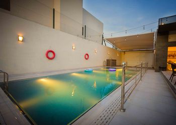 شالية بجلسة خارجية واجواء ممتعة 