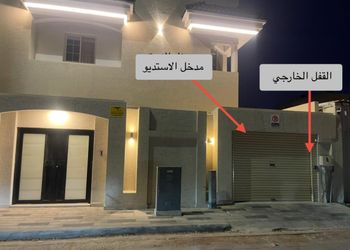 استديو هادئ بسرير ماستر