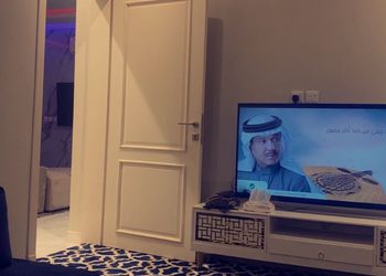 شقة هادئة بصالة وغرفة نوم 
