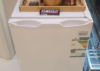 استديو بسرير ماستر وجلسة مريحة 