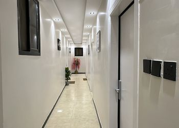 استديو هادئ بسرير ماستر 