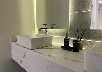 شقة بأثاث مريح وبسيط 