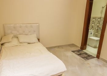 شاليه بمسطح اخضر (للعوائل)