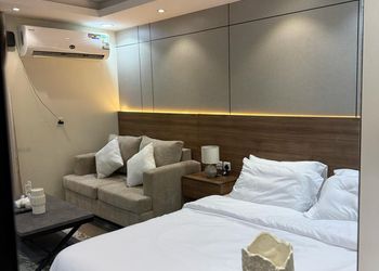 استديو بدخول ذاتي وتصميم هادئ 