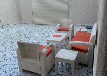 شقة أنقية بغرفتين نوم 