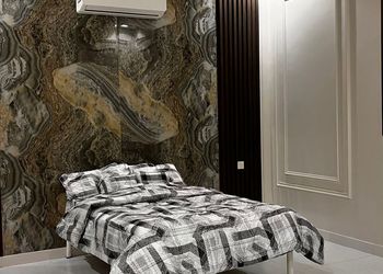 استديو بأثاث مريح وبسيط 