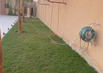 شاليه بمسبح وألعاب مائية