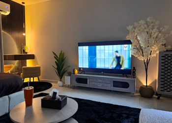 استديو هادئ بسرير ماستر 