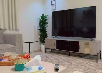 شقة بدخول ذاتي وغرفة نوم مريحة 