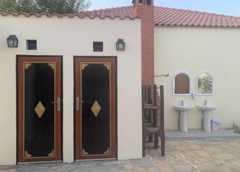 استراحة بمجالس وجلسة خارجية 