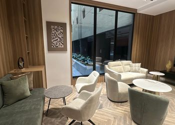 استديو بتصميم أنيق ودخول ذاتي
