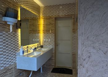 شاليه بمسطح اخضر