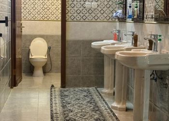 استراحة بمسطح اخضر 