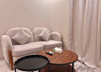 استديو بتصميم أنيق ودخول ذاتي