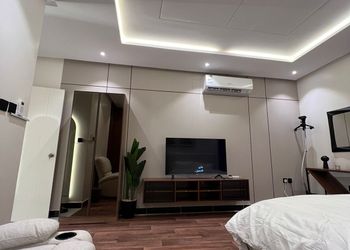 استديو بأثاث مريح وبسيط 