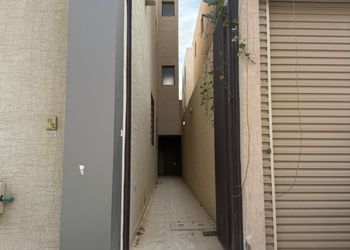 شقة بصالة وغرفتين نوم