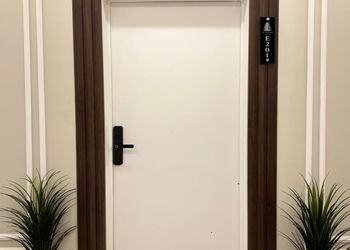 استديو بدخول ذاتي 