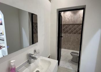 شاليه بمسبح وصاله انيقه