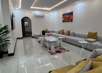 شاليه بمسبح وصاله انيقه