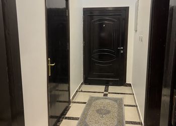 شقة بغرفه نوم وصاله أنيقة