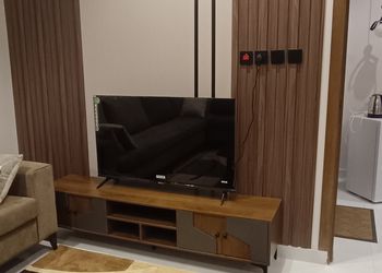 شقة بغرفة معيشة وغرفة نوم 