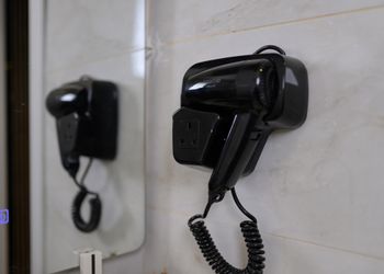 استديو هادئ بدخول ذاتي 