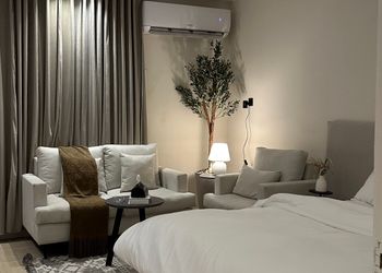 استديو بدخول ذاتي وسرير مريح 