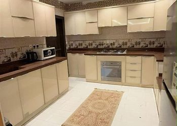شاليه بمسبح بألعاب مائية وجلسات