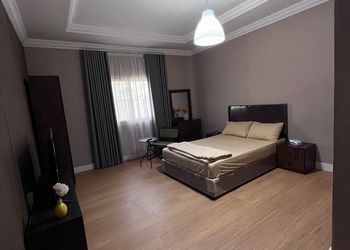 استديو بسرير ماستر ودخول ذاتي