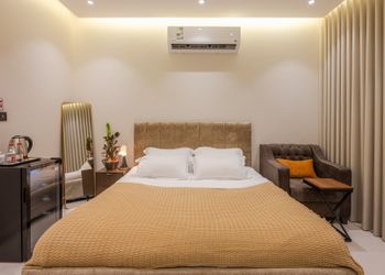 استديو بسرير ماستر  ودخول ذاتي 