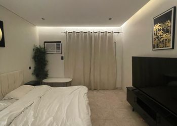 استديو بسرير ماستر ودخول ذاتي