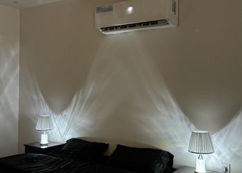 استديو بسرير ماستر