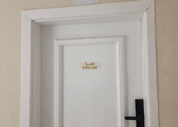 شقة بغرفة نوم مريحة ودخول ذاتي 