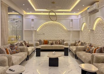 شاليه بمسطح اخضر ومسبح ألعاب مائية