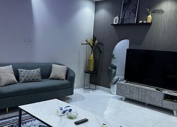 شقة بغرفة معيشة وغرفة نوم 