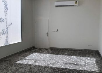 استراحة بإطلاله على حديقه ومسبح