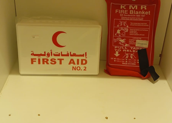شقة فاخرة بغرفة نوم وصالة