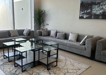 شاليه بركن شواء ومسطح اخضر