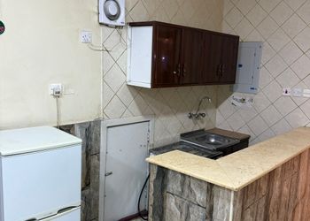 شقة بغرفة نوم وصالة 
