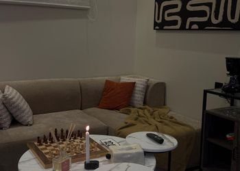 استديو هادئ بسرير ماستر 